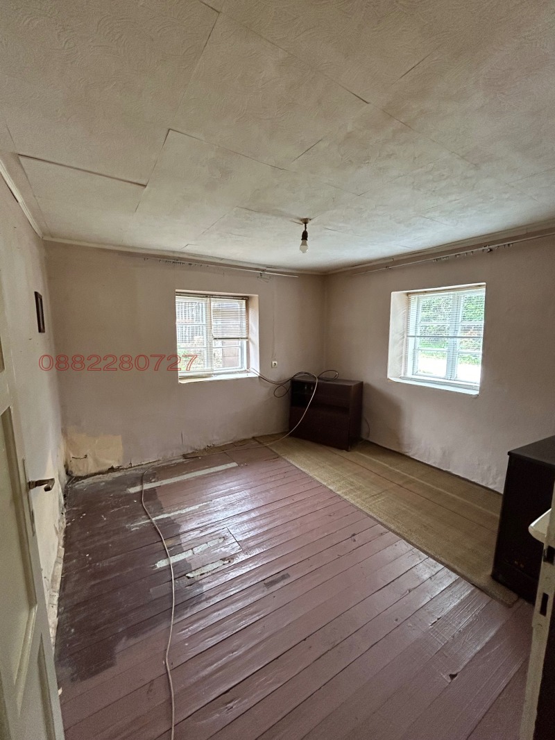 Продава КЪЩА, с. Острица, област Русе, снимка 7 - Къщи - 52781105