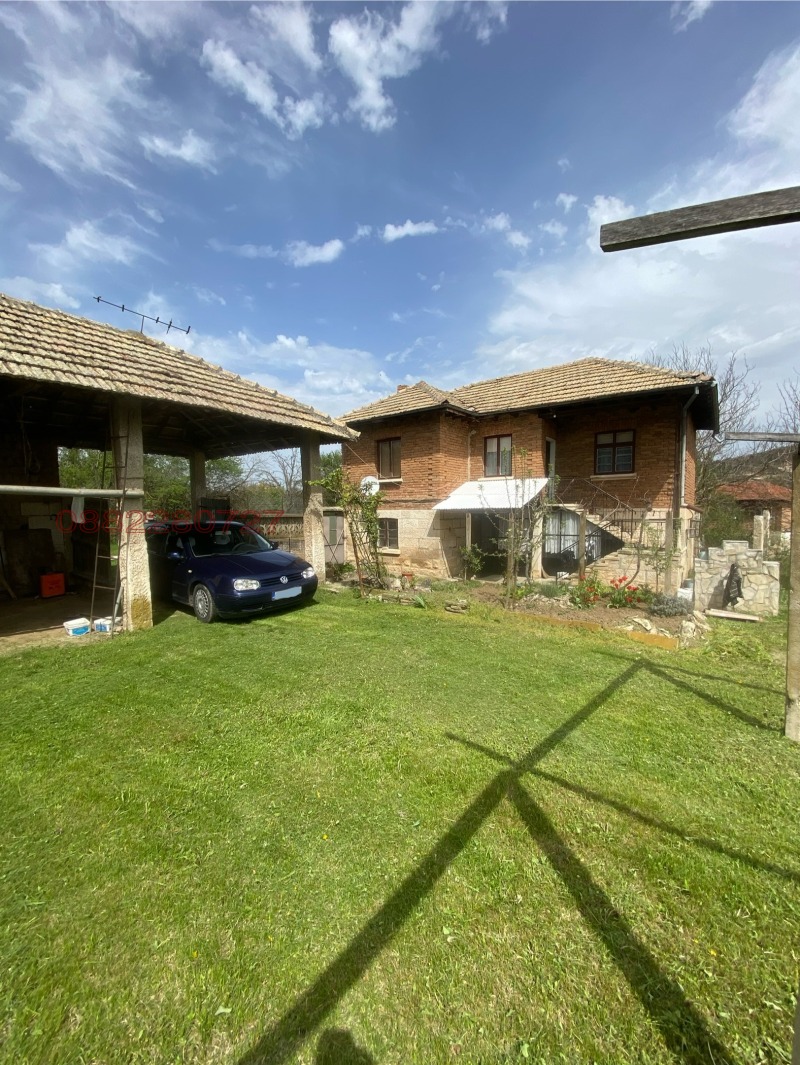 Продава КЪЩА, с. Острица, област Русе, снимка 15 - Къщи - 52781105