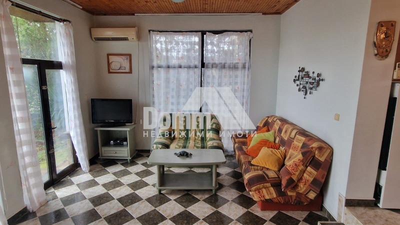 Продава КЪЩА, с. Порой, област Бургас, снимка 2 - Къщи - 52876037