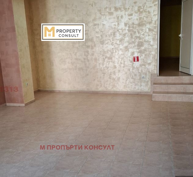 Продава МАГАЗИН, гр. Плевен, Идеален център