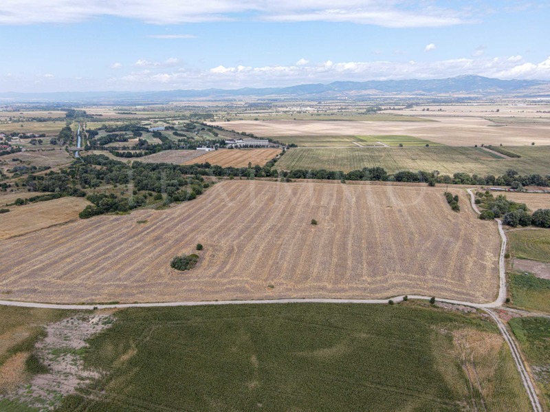 Eladó  Cselekmény régió Sofia , Ravno pole , 88000 négyzetméter | 60591362