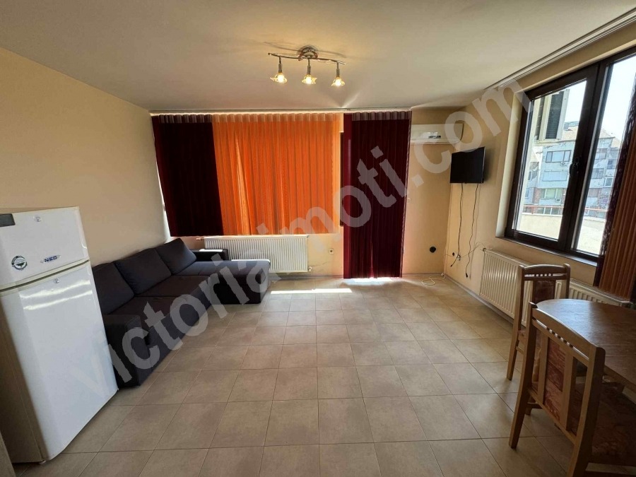 Продава 1-СТАЕН, гр. Велико Търново, Зона Б, снимка 3 - Апартаменти - 54614171