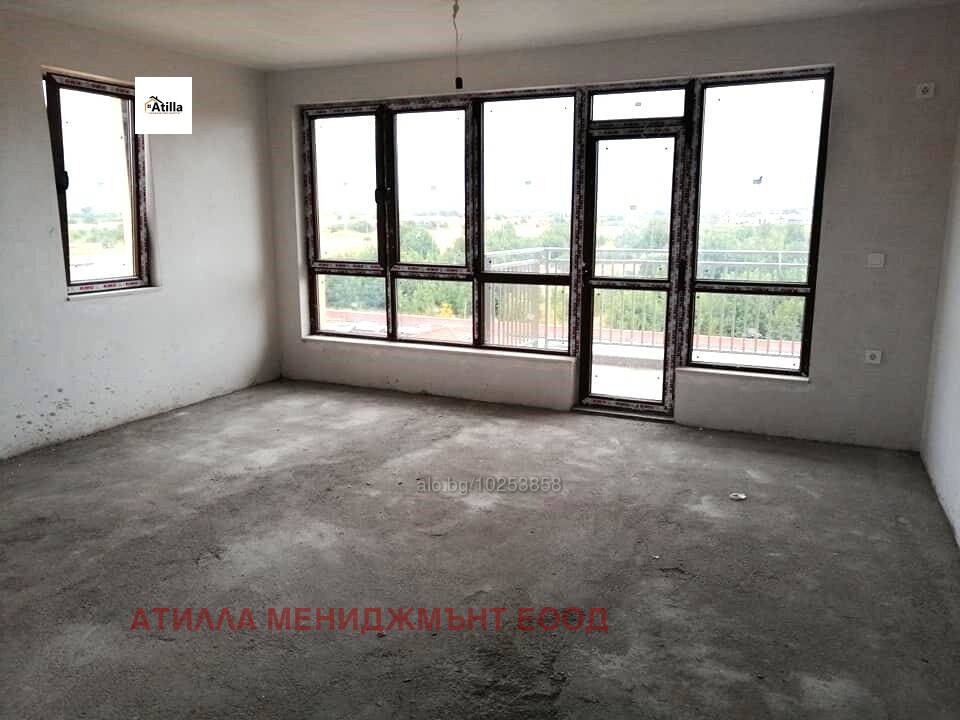 Продава 4-СТАЕН, гр. Пловдив, Остромила, снимка 1 - Апартаменти - 54722099
