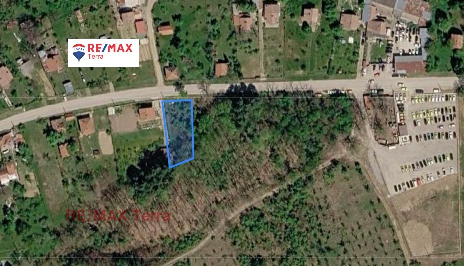 Продава ПАРЦЕЛ, с. Драшкова поляна, област Ловеч