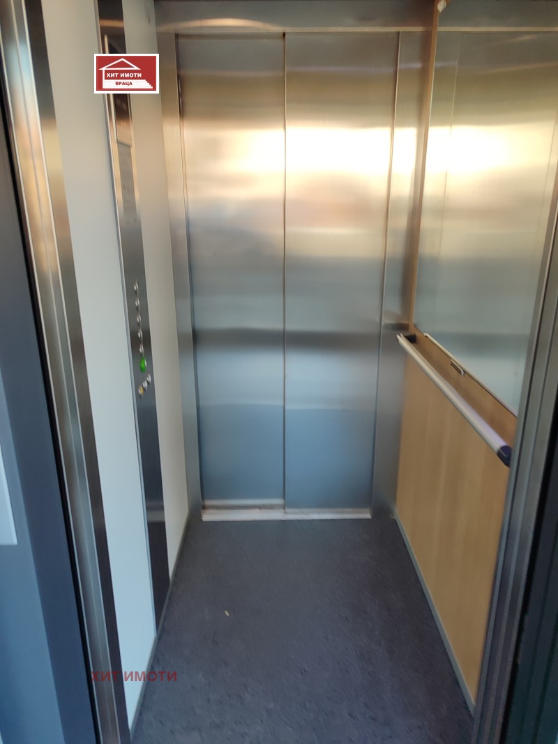 Продаја  2 спаваће собе Враца , Центар , 121 м2 | 12745999 - слика [16]
