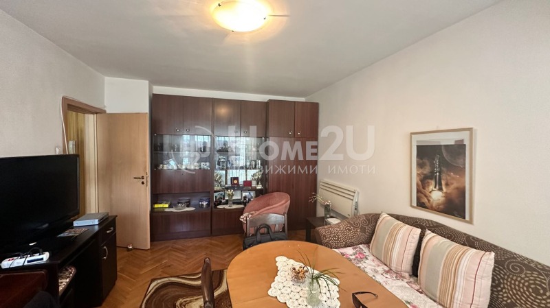Продаја  2 спаваће собе Варна , Младост 1 , 61 м2 | 68331644