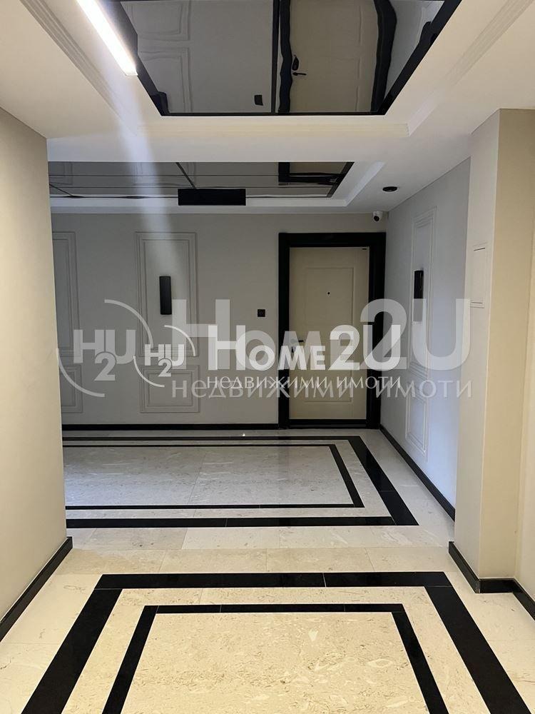 Продава 4-СТАЕН, гр. Пловдив, Остромила, снимка 3 - Апартаменти - 54289018