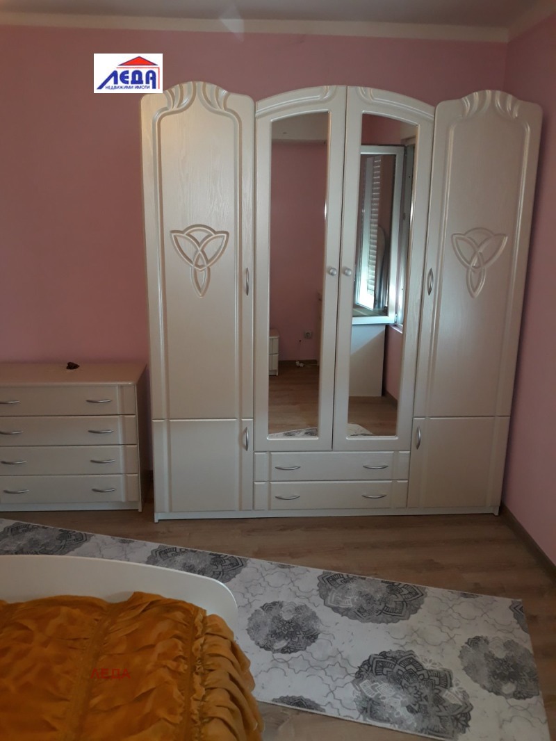 Till salu  Hus region Blagoevgrad , Karnalovo , 130 kvm | 22218093 - bild [10]