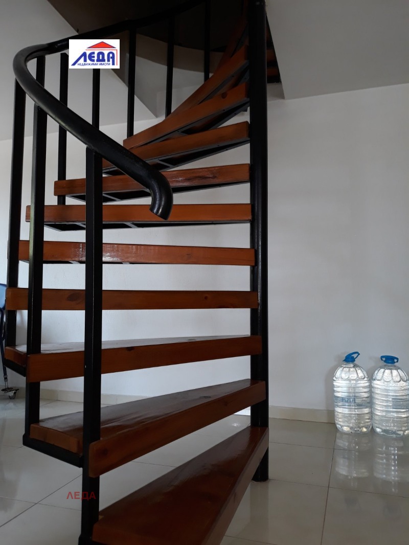 Till salu  Hus region Blagoevgrad , Karnalovo , 130 kvm | 22218093 - bild [9]