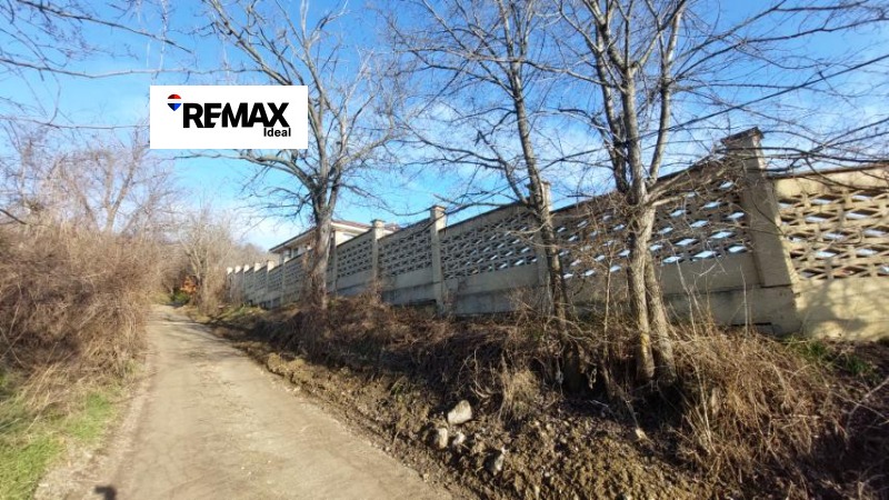 Продава ВИЛА, гр. Варна, м-т Планова