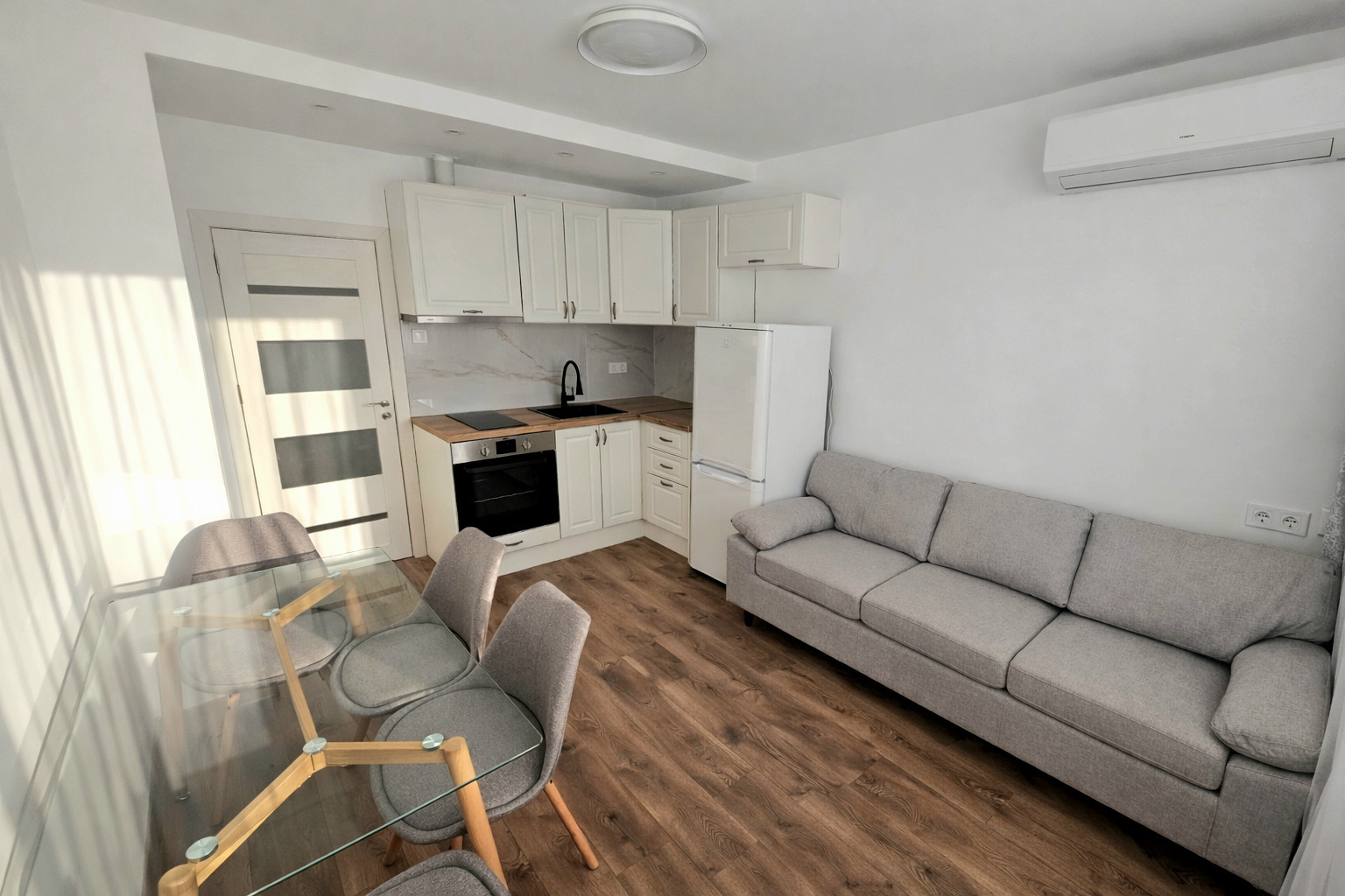 Продава 2-СТАЕН, гр. Варна, Владислав Варненчик 1, снимка 2 - Апартаменти - 53857169