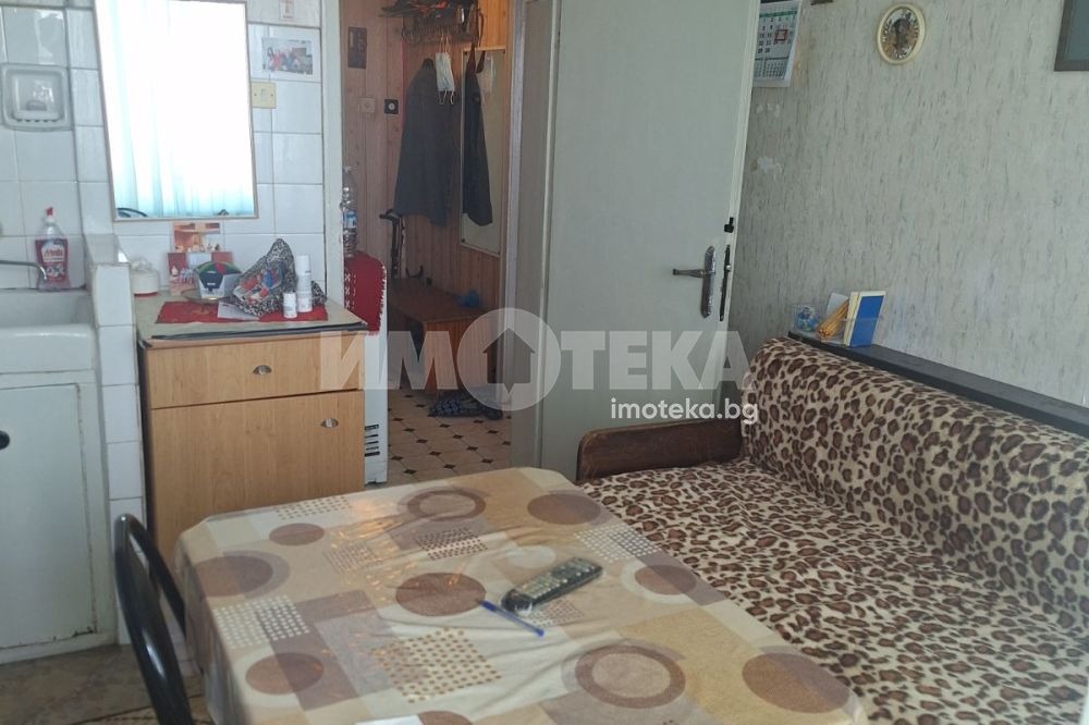 Продава 2-СТАЕН, гр. Варна, Трошево, снимка 4 - Апартаменти - 55170425