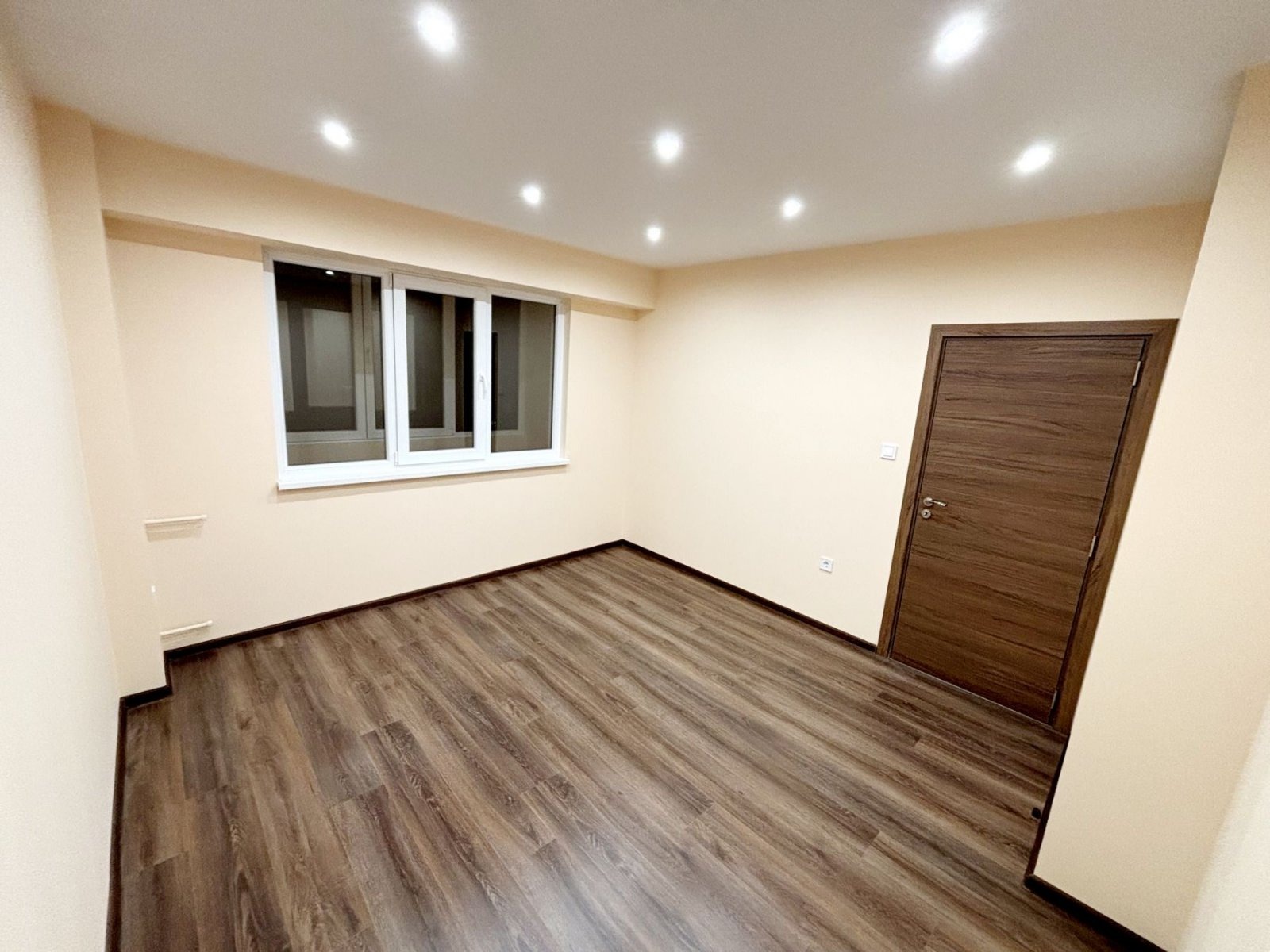 Продава 3-СТАЕН, гр. София, Люлин 6, снимка 4 - Апартаменти - 54541260