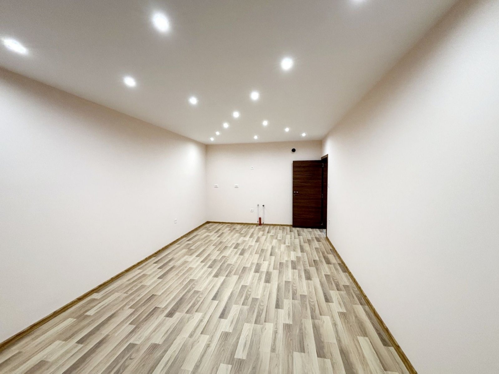Продава 3-СТАЕН, гр. София, Люлин 6, снимка 3 - Апартаменти - 54541260