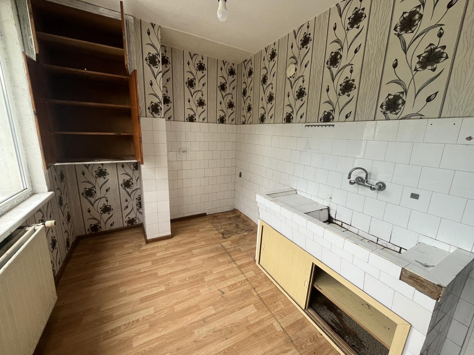 Продава 3-СТАЕН, гр. Казанлък, област Стара Загора, снимка 4 - Апартаменти - 54642898