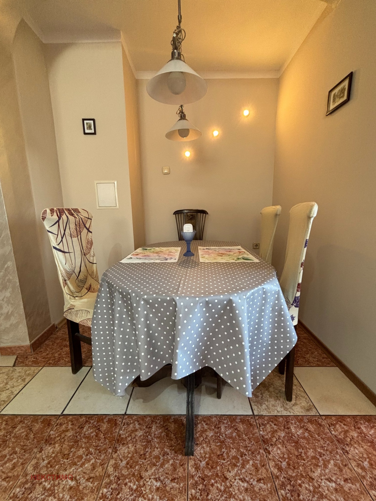 Продава 3-СТАЕН, гр. Пловдив, Кършияка, снимка 3 - Апартаменти - 56221924