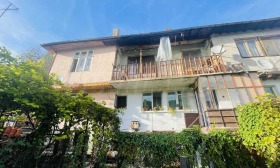 House Floor Stara chast, Veliko Tarnovo 1