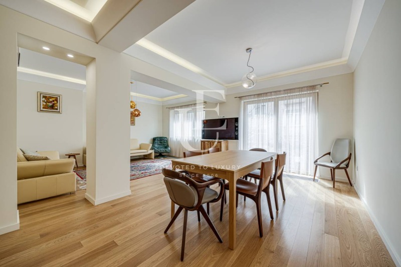 Продава  2-стаен град София , Център , 88 кв.м | 21913667