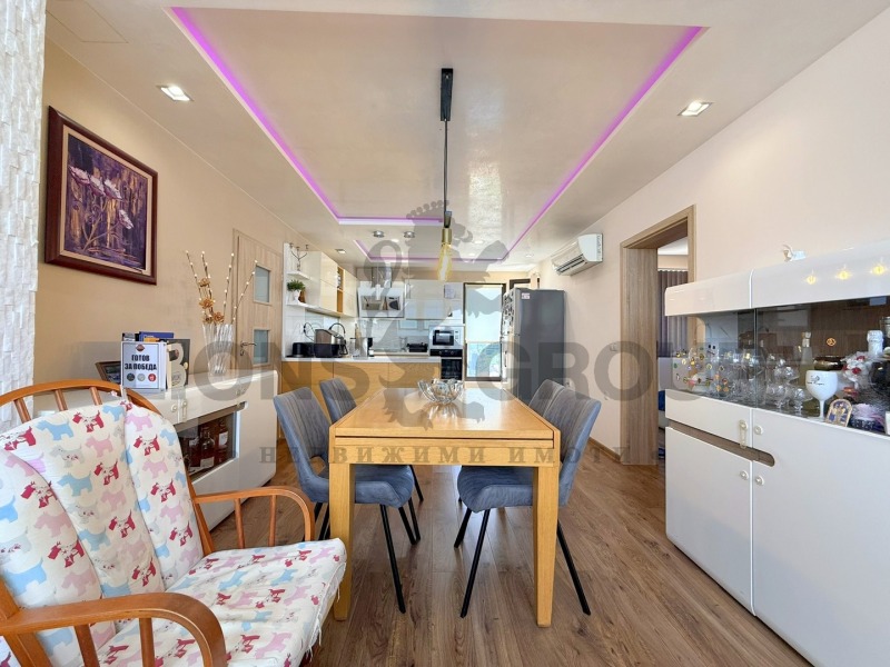Продава  3-стаен град Варна , Погреби , 87 кв.м | 44000639 - изображение [2]