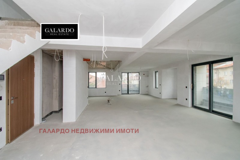 Продава МНОГОСТАЕН, гр. София, Бояна, снимка 2 - Апартаменти - 52771831