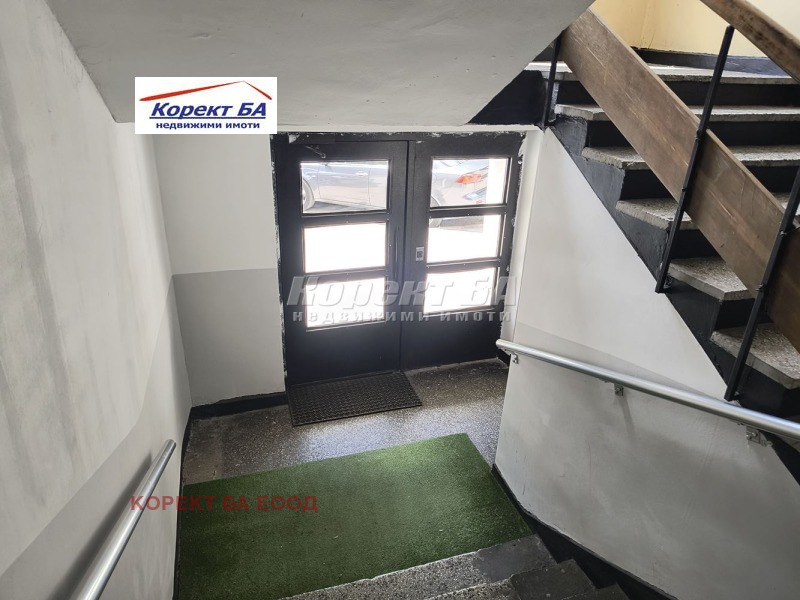 Na prodej  Studio Sofia , Ljulin 6 , 30 m2 | 91472836 - obraz [8]