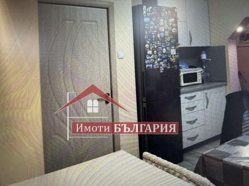 Продава 3-СТАЕН, гр. Карлово, област Пловдив, снимка 1 - Aпартаменти - 48770573