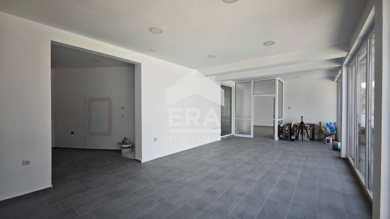 Till salu  Kontor Targovistje , Varosja , 270 kvm | 66836584 - bild [11]