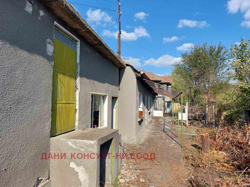 Продава  Къща област Велико Търново , с. Масларево , 200 кв.м | 34166371 - изображение [2]