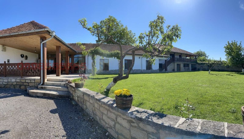 Продава ВИЛНО СЕЛИЩЕ в област Шумен, с. Кюлевча - 3000 кв.м / 410 000 € » 801 890.30 лв.