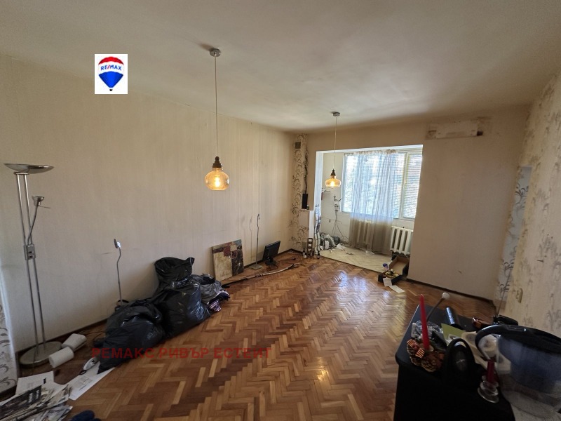 Продава  3-стаен град Русе , Възраждане , 85 кв.м | 95159481 - изображение [2]