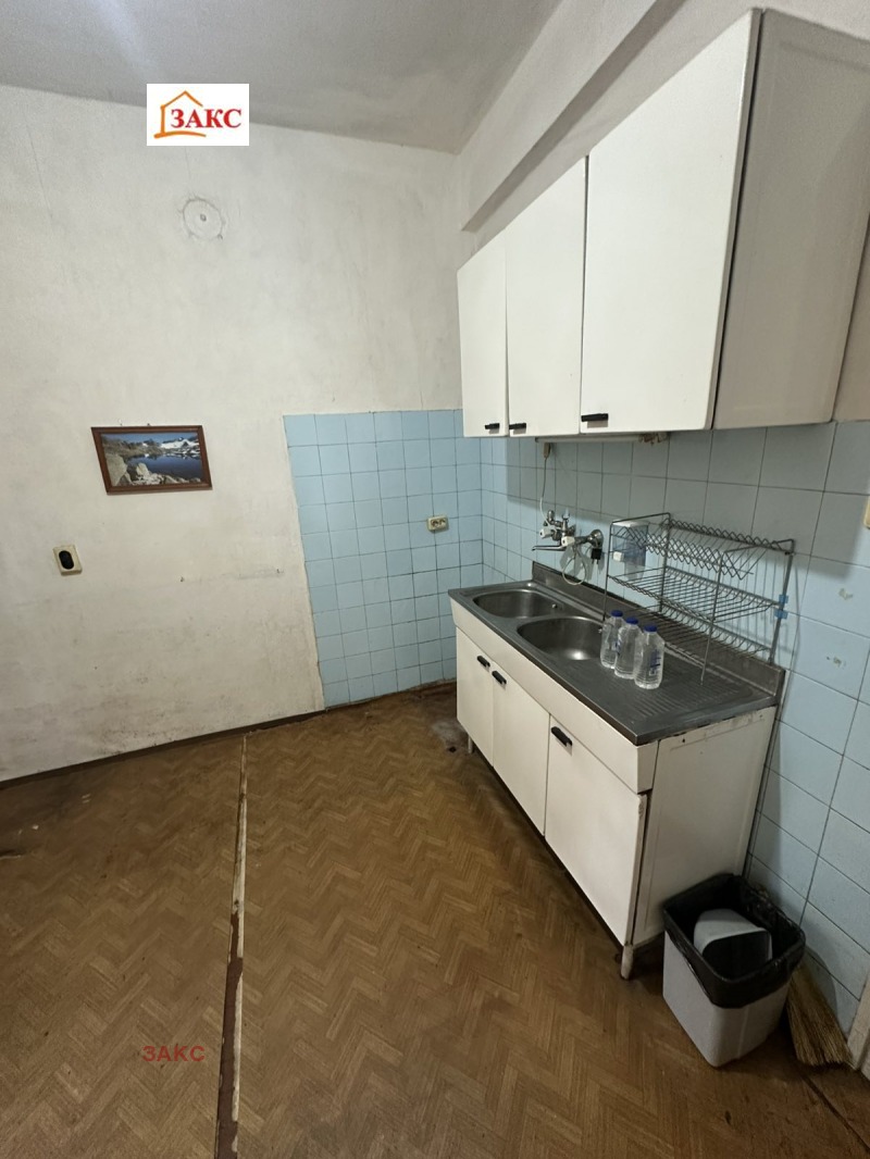 Продава 3-СТАЕН, гр. Кърджали, Център, снимка 5 - Апартаменти - 52144066