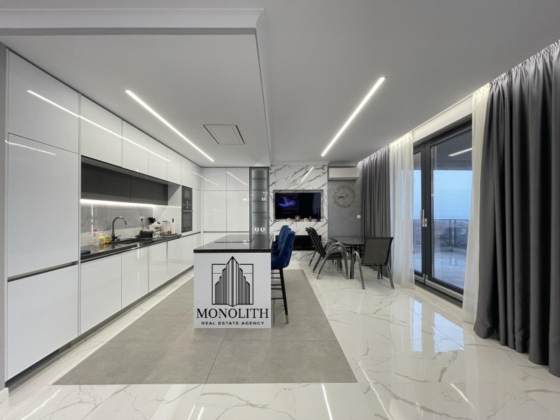 En venta  3 dormitorios Varna , m-t Dolna Traka , 218 metros cuadrados | 35753859 - imagen [2]