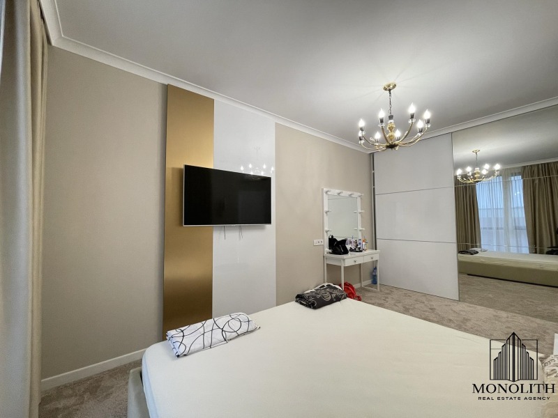 En venta  3 dormitorios Varna , m-t Dolna Traka , 218 metros cuadrados | 35753859 - imagen [14]