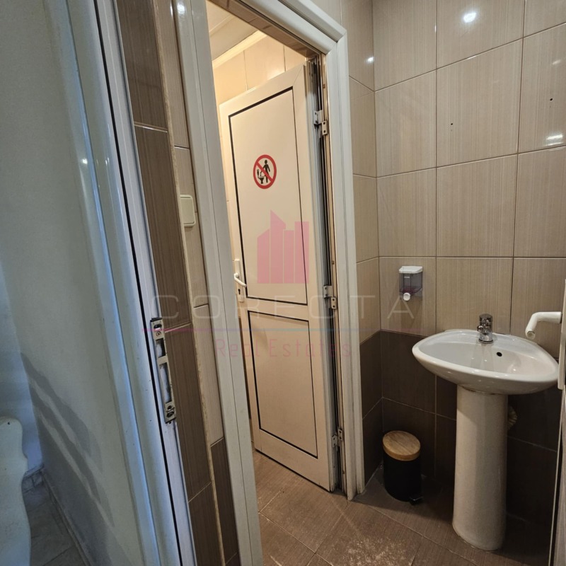 Na sprzedaż  Biuro Ruse , Wazrażdane , 110 mkw | 88788236 - obraz [3]
