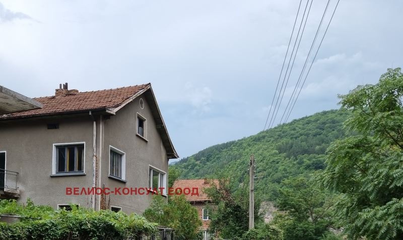 In vendita  Casa regione Sofia , Gara Lakatnik , 210 mq | 56517362