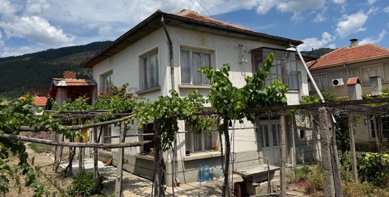 In vendita  Casa regione Sliven , Tvarditsa , 156 mq | 48494006