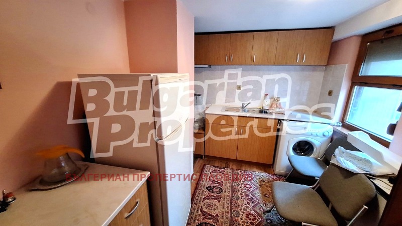 Продава КЪЩА, гр. Баня, област Пловдив, снимка 11 - Къщи - 52716276