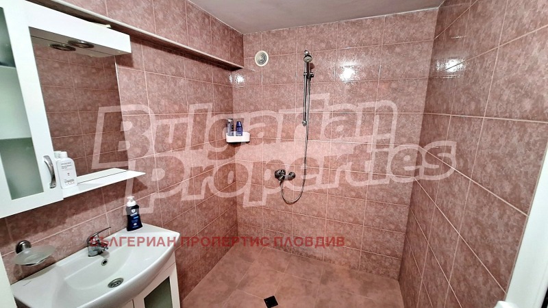 Продава КЪЩА, гр. Баня, област Пловдив, снимка 7 - Къщи - 52716276