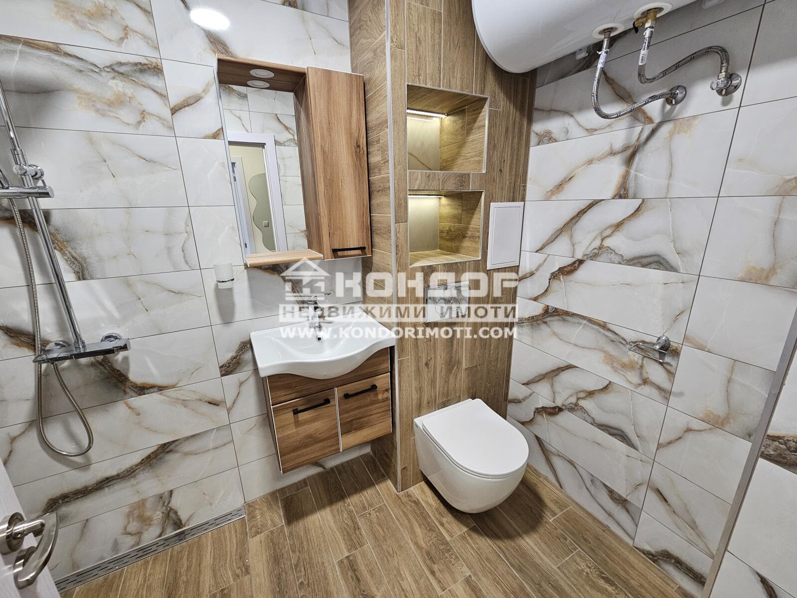 Продава 2-СТАЕН, гр. Пловдив, Център, снимка 8 - Апартаменти - 56084377