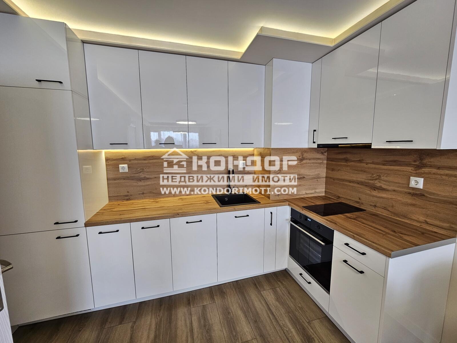 Продава 2-СТАЕН, гр. Пловдив, Център, снимка 3 - Апартаменти - 56084377