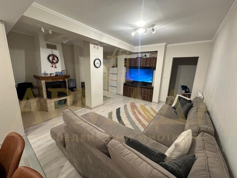 En venta  2 dormitorios Plovdiv , Kyuchuk Parizh , 130 metros cuadrados | 80384150