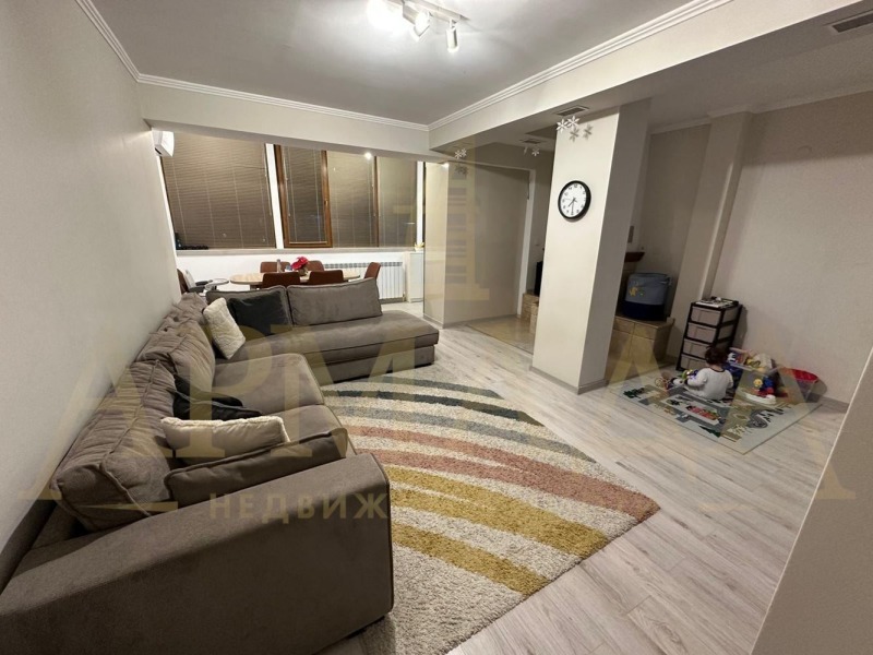 En venta  2 dormitorios Plovdiv , Kyuchuk Parizh , 130 metros cuadrados | 80384150 - imagen [2]