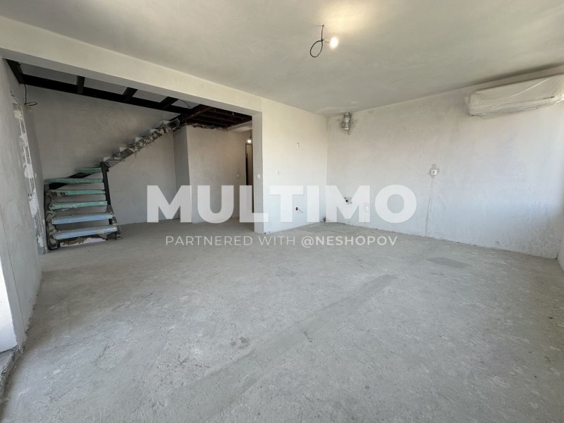 In vendita  Maisonette Sofia , Bakston , 151 mq | 40686352 - Immagine [2]
