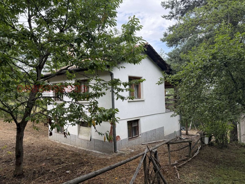 Продава КЪЩА, с. Дедево, област Пловдив