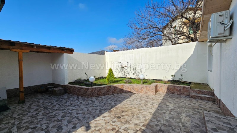 Продава КЪЩА, с. Кошарица, област Бургас, снимка 17 - Къщи - 53452659