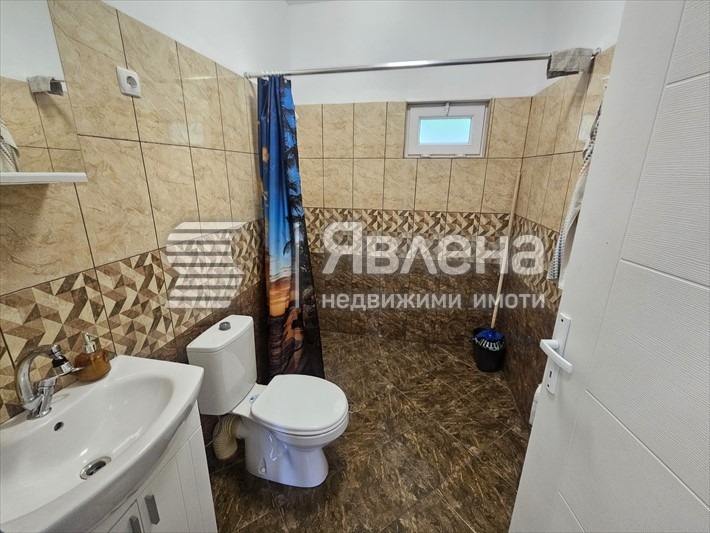 Продава КЪЩА, с. Свидня, област София област, снимка 7 - Къщи - 55533436