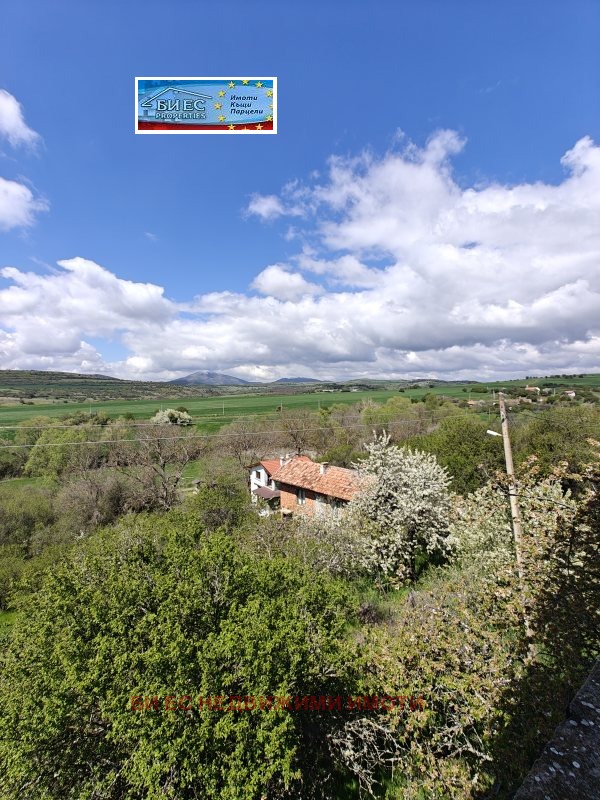 Продава КЪЩА, с. Гърло, област Перник, снимка 11 - Къщи - 55632486