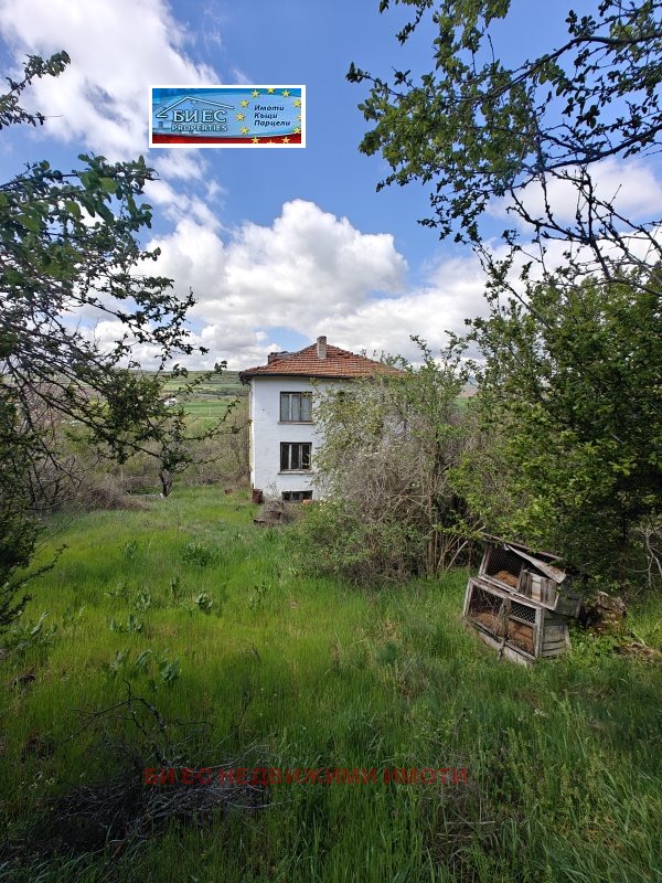 Продава КЪЩА, с. Гърло, област Перник