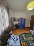 Продава КЪЩА, област Ловеч, гр. Тетевен • 177000 € • 48352468 — Holmes.bg