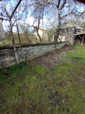 Casa Varbak, região Shumen 10